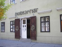 Gyógyszertár
